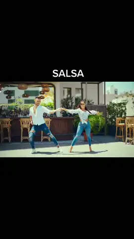 Salsa rápida. #dança #salsa #casaldancando #dançadesalão #coreografia #conga #musicaanimada #dancandonarua