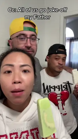 I’m good, just this side of my face #couplecomedy #couplevideos #asiancomedy #asiangirl