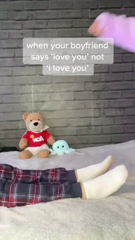 tag your gf/bf ❤️#relatable #couple #Relationship #couplegoals #viral #BeRightBackWorld