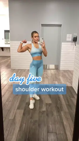 yeahhhhhhhh 💪🏽 best day #shoulderworkout #springoutfit