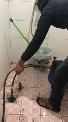 Thông tắc cống không đục phá