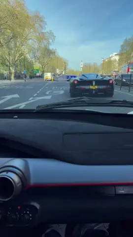 Double LaFerrari tunnel run 💥 sound ON #Ferrari #LaFerrari #Aperta #Acceleration
