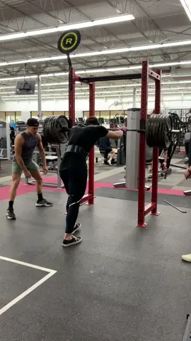 FINALLY 185LBS ON SQUAT PR 😈😈 LETS GOOO #fyp #foryou #PR #squat #gym