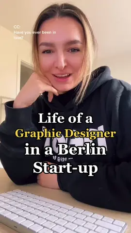 Arm aber s€xy is the motto🥰 #startuplifestyle #creativebiz #designtok #graphicdesignertips #berlinlife #designdaily #graphicdesignbusiness #webdesign