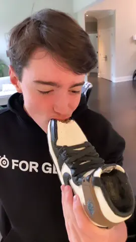 Happy Birthday Sneaker Cake!!