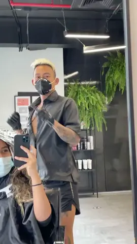 Come with me to my Hair appointment! #hairtransformation #nychairstylist #nychairsalon #downtownmanhattan #nychairgoddess #MakeMomEpic
