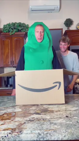 Pops and @mmmjoemele always love an Amazon Prime delivery 🥒 #OutOfTheBox