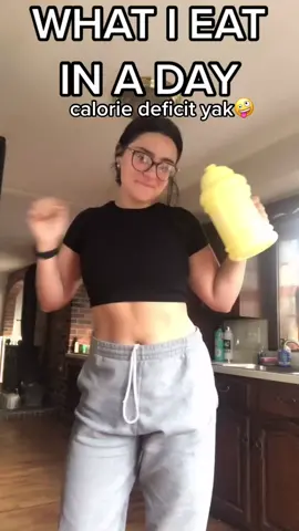 I want finals week over with😩😩 I’ll post more videos when I’m all done I promise <3 anyways, feelin super motivated and excited! #whatieatinaday