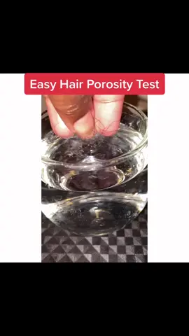Easy hair porosity test! #hairporositytest #savvyshopproducts #porosity Tips to grow hair based on porosity up next! #followformoree