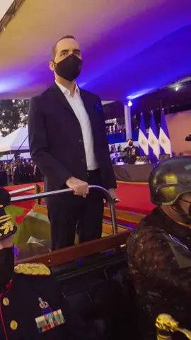 🪖🛻 #elsalvador #nayib #bukele #presidente #jeepeta #feelinggood