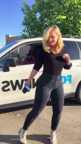 CEO of bothering my photographer #ColorCustomizer #monday #newsreporter #tvnews