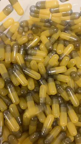 Unfilled capsules. Do these remind you of bumble bees? #compoundingpharmacy #pharmacyasmr #asmr #pharmacy #pharmacytechnician #fyp