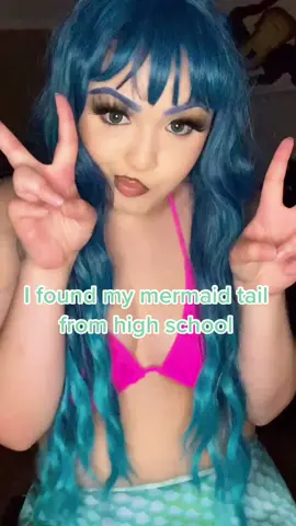 I’m gonna be a professional mermaid #cosplay #mertok #mermaid #mermaidtok #disney
