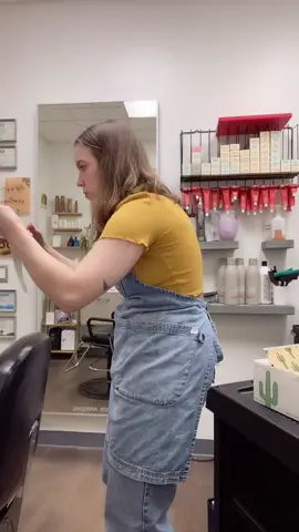 why do i do this to myself #hairstylist #hairstylistlife #hairstylistsoftiktok