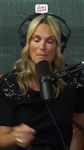 The amazing @mollybsims and I talk about parenting and douche baggery  🎧 Ep 269 link in bio #parenting #raisingkids