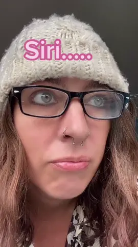 #fyp #tiktokuk #fypシ #tiktoktraditions #takingovertiktok2021 #tiktokmom #siri #findmeaboyfriend