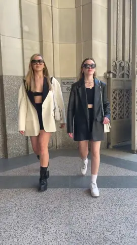 the twin vibe #outfittiktok #outfitinspo #TWDSurvivalChallenge #nycvibe #fashiontiktok #nyclifestyle