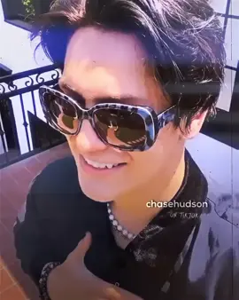 who’s someone that everyone finds attractive but you don’t? 🤯 ib @hudsonfvx #lilhuddy #fyp #foryou #chasehudson #edit #fanpage #edits #huddygang