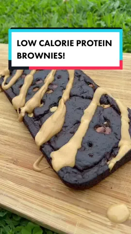EXTREMELY LOW CALORIE PROTEIN BROWNIES! 🍫 #proteinbrownie #lowcalorie #caloriedeficit #fyp #weightloss #lowcaloriesnacks