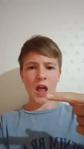 эх мой бедный палец😫😫😭😭#2и5