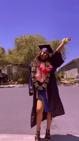you’re lookin at a hs graduate🥰👩🏽‍🎓 #classof2021 #gradutation #graduation2021check🎓📜 #grad #fyp #foryou #co2021