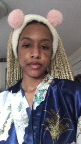 Hello barbz!! (No daily vlog bc my phone battery started a fire lol) #sundayfunday #fyp #barbz #barbz4life #bostonvlog #bostonblogger #bostonblog