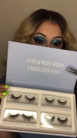 Love magnetic lashes?! These are a must try @shaunicosmetics #adrianskickback #lamamadelamamaelalfa #makeup