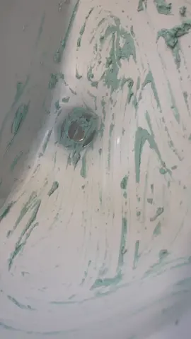 Sink clean 🧼 🧽 #FriendsReunion #ConjuringHorror #asmr #fypシ #fyp #sponge