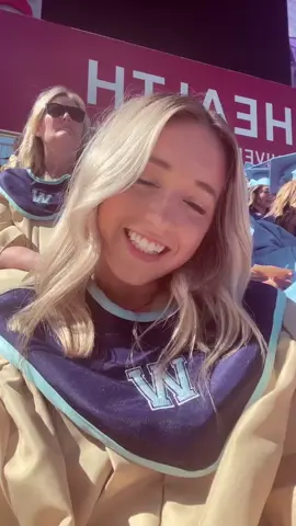 Cheers to my cutie 2021 graduates. Have a good life. . . #teachersoftiktok #classof2021 #seniors