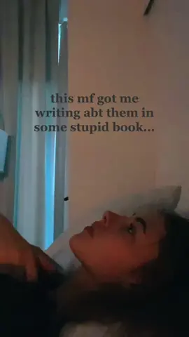 i do love my stupid look tho<3