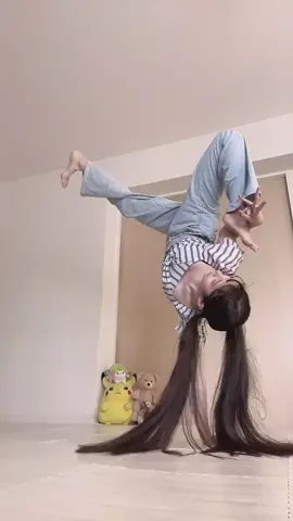 #COCOA#bgirl#breakdance#ブレイクダンス#handstanddance#逆立ちダンス#筋トレ#表現は自由#freedom #bgirlcocoa🧸