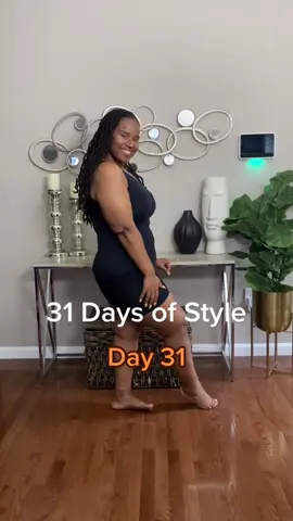 31 Days of Style Day 31! We made through 31 days of looks! Everything is linked in my bio! #midsizefashion #HoldMyMilk #midsize #OOTD #outfitideas