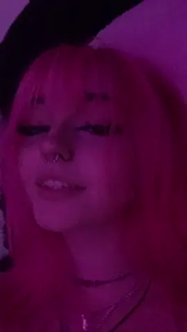 i wish tiktok would appreciate my videos that aren’t in great lighting <\3 #ilytiktok #lovemeback