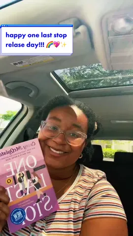 ty @caseymcquiston for making this queer so happy on the first day of #pridemonth 🌈💖 #fyp#BookTok#lgbtqbooks#onelaststop#ols#redwhiteandroyalblue