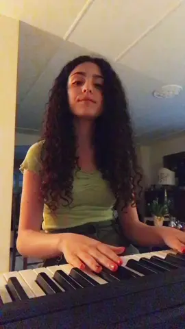#effettivocali con @federica.bardanzellu seguitela tuttiii✨🖤.   #viral #fypシ