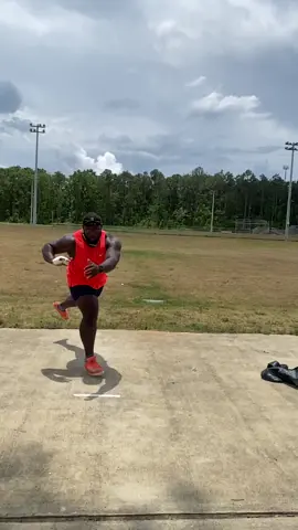 Glide Technique #CHASINGR8NESS #builtdifferent #PerfectAsWeAre #OneStepCloser #sheesh