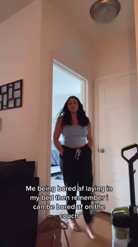 I love being lazy #DADMOVES #boredinthehouse #funny