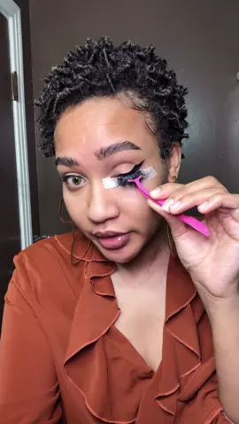 Reply to @ecoburn26 #beginnermakeup #makeupforbegginers #makeupforbeginners #makeuphacks #makeuphacksforbeginners