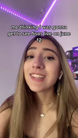 at least i see them on my 18th birthday 😩  #5sos #fyp #concert #fivesecondsofsummer #5sosconcert #noshame #noshametour