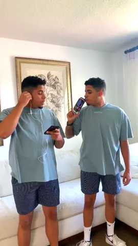 cuando tu hermano explota los audífonos @bangenergy @bangenergy.ceo #bangenergy #sponsor