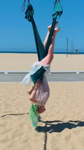 I’m alive again 💖 #yogagirl #santamonica