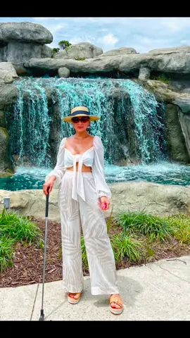 Mini Golf ⛳️ #vacatiomood #style #beachlife #thenuriarose #outfits #summer2021 #summerstyle #chic #OOTD #beachvibes #beachbody #influencer #fypシ