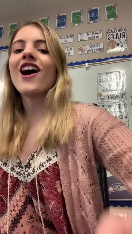 I love morning meetings!! Playing I Spy and the kiddos loved it #teachertiktok #kindergarten #teachersoftiktok