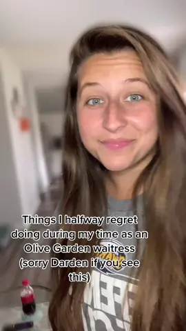 Olive Garden seems like a fever dream at this point #waitress #olivegarden #karen #fyp also thank you@trashley_annonymous2 for the hand motions ♥️😂