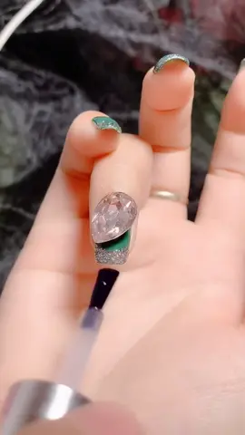Oversized Diamond Nail Art😁😁😁#nail #nailart #yoyomcn #fyp #nails