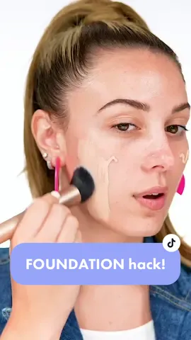 Viral foundation HACK! 💕✨ I finally tried it & I’m obsessed 😍 My makeup was so smooth and lasted super long! #makeup #foundationhack #makeuphacks