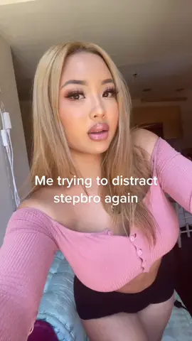 What are u doing stepbro :/ #fy #fyp #foryourpage #foryou #asiangirl #viral