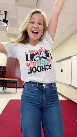 And just like that… IT’S SUMMER ☀️ #teacheronbreak #summertime