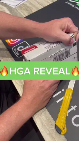 It’s always a party when we get to reveal some of these beautiful slabs! #hga #grading #reveal #aamintcards #PrimeDayShowPJParty #sportscards