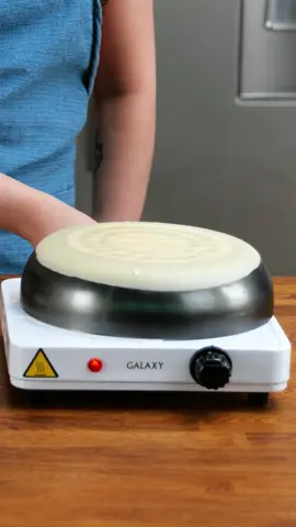 New way to cook pancakes 🥞 #FoodTikTok #TikTokPartner #LearnOnTikTok #pancake #FoodLover #fyp